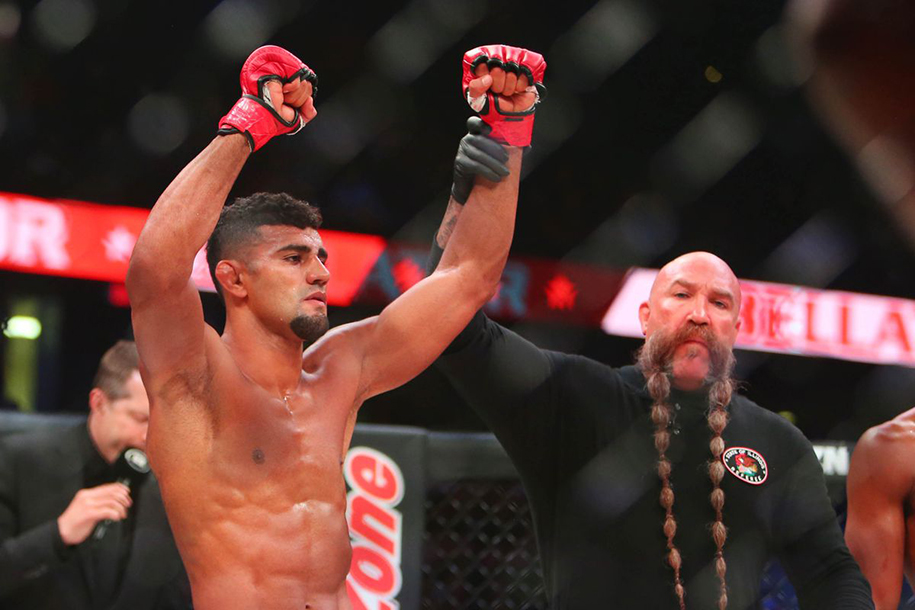 Douglas Lima và Gegard Mousasi tranh chức vô địch hạng trung BELLATOR đang bỏ trống