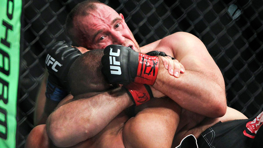 Cựu vô địch Fabricio Werdum trở lại UFC sau 2 năm bị cấm thi đấu