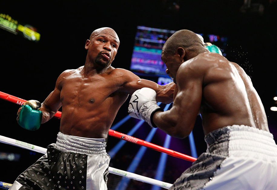 Floyd Mayweather sẵn sàng “chấp” cả Conor và Khabib trong một ngày