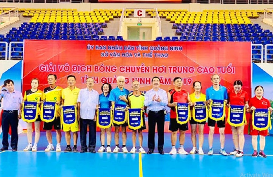 Một số điều cần biết khi thi đấu bóng chuyền hơi Một số điều cần biết khi thi đấu bóng chuyền hơi