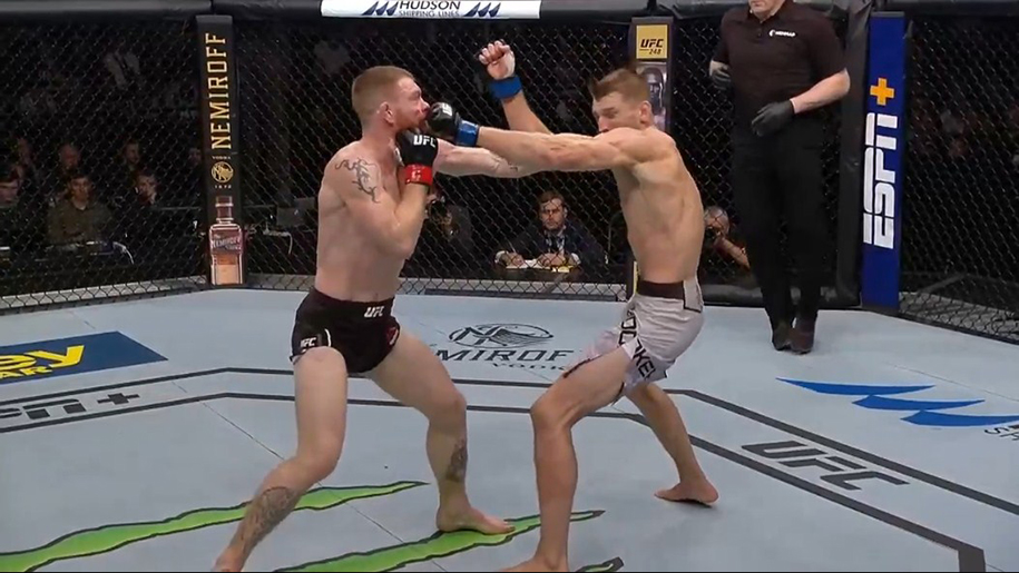 UFC Auckland: Dan The Hangman Hooker thắng sát nút Rồng Ireland Paul Felder UFC Auckland: Dan The Hangman Hooker thắng sát nút Rồng Ireland Paul Felder