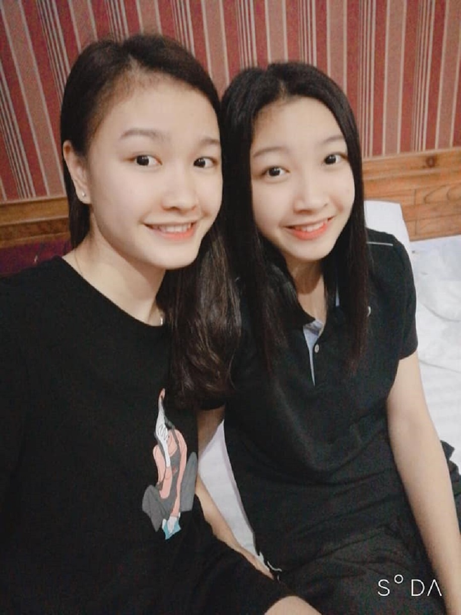 Cặp chị em không chỉ chơi bóng chuyền tuyệt hay mà còn vô cùng xinh đẹp