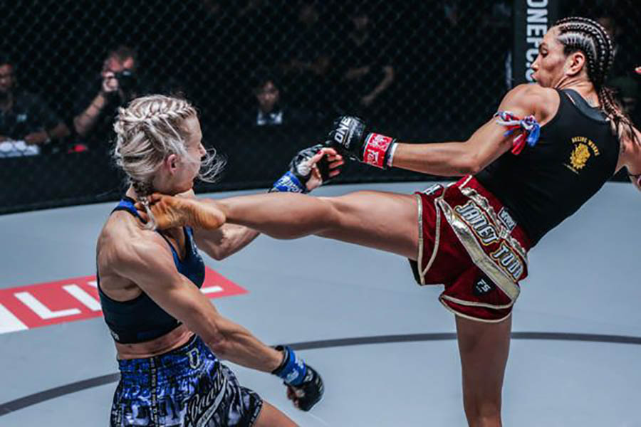 Stamp Fairtex vs Janet Todd – Món nợ sau một năm tại ONE King Of Jungle