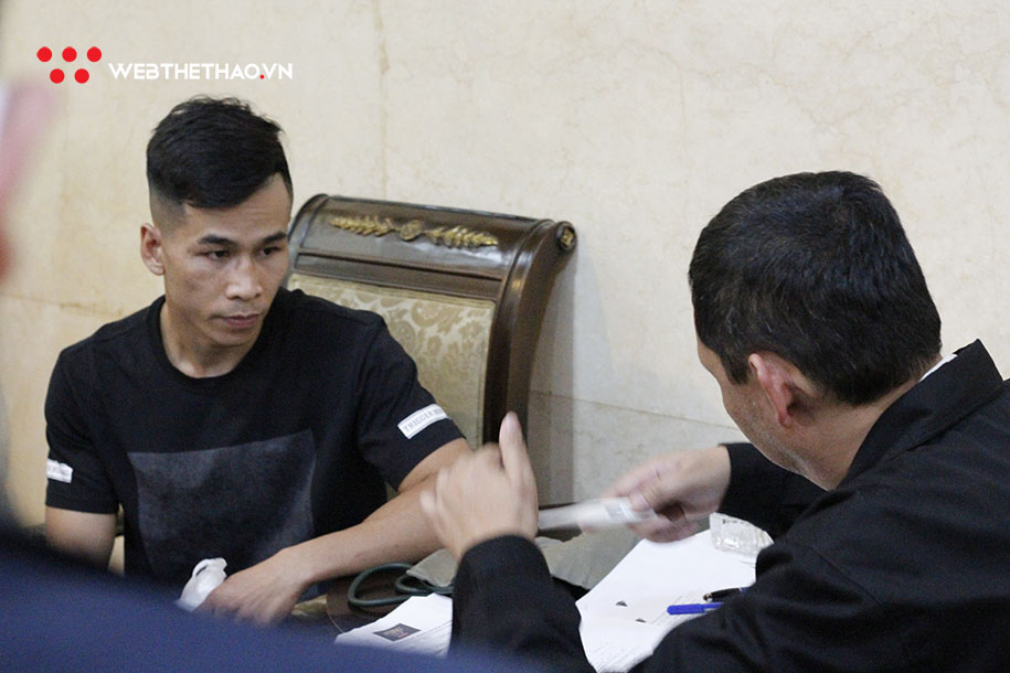 Chùm ảnh buổi cân sự kiện tranh đai WBO Châu Á Thái Bình Dương