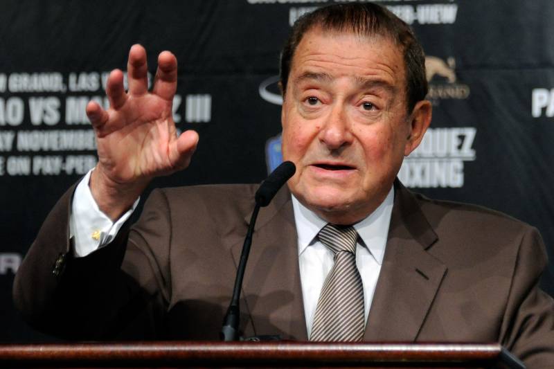 Ông bầu Bob Arum hé lộ trận đấu thứ ba giữa Wilder và Fury