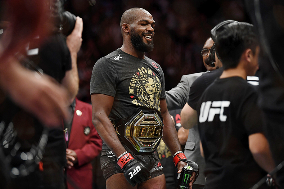 Jon Jones: “Tôi cảm thấy những ngày giông bão thực sự qua rồi”
