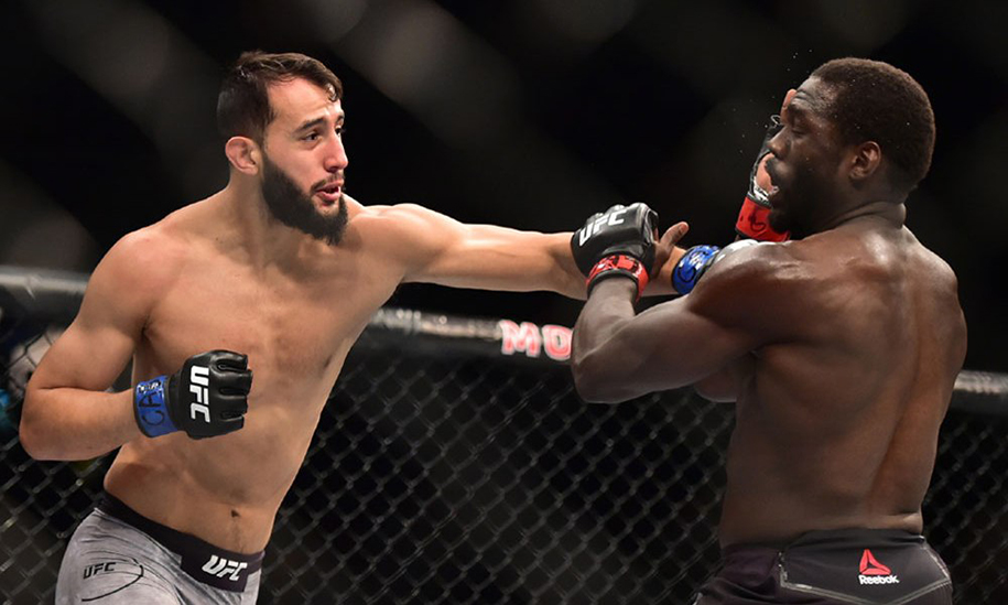Joe Rogan: “Reyes là đối thủ nguy hiểm nhất với Jon Jones sau thời Cormier”