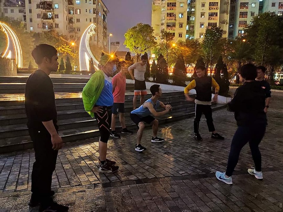 Không ngán dịch cúm virus corona lan rộng, các chân chạy còn tập hăng say hơn Không ngán dịch cúm virus corona lan rộng, các chân chạy còn tập hăng say hơn