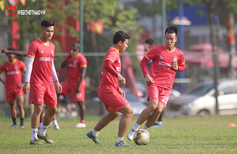Chùm ảnh: Tiến Linh tự tin đua tranh Vua phá lưới V.League 2020
