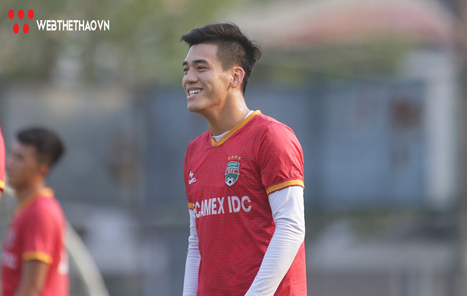 Chùm ảnh: Tiến Linh tự tin đua tranh Vua phá lưới V.League 2020