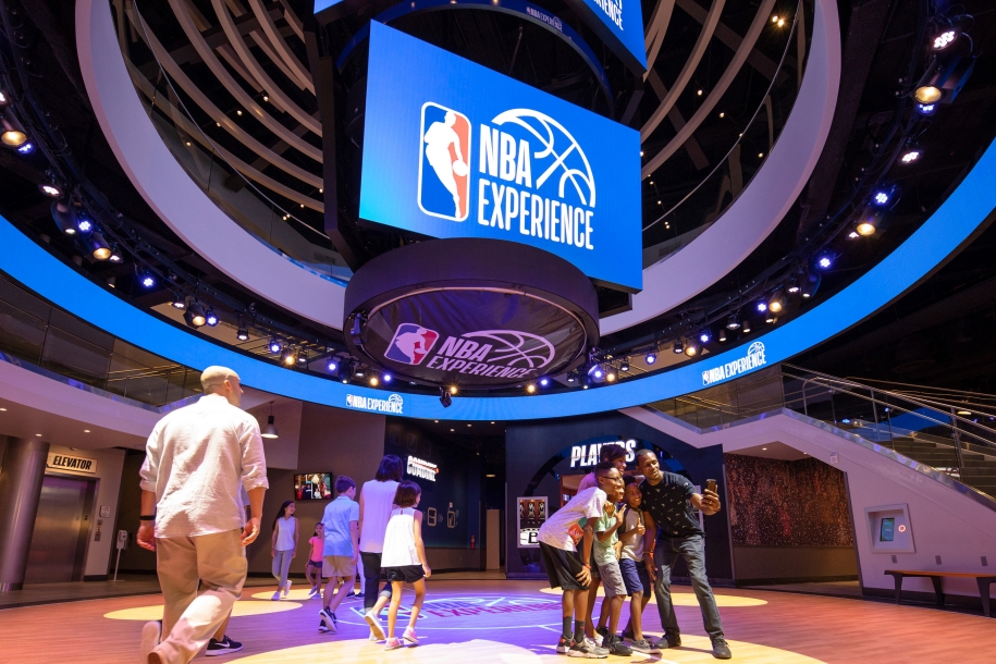 COVID-19 lan rộng tại Orlando trước ngày chào đón NBA