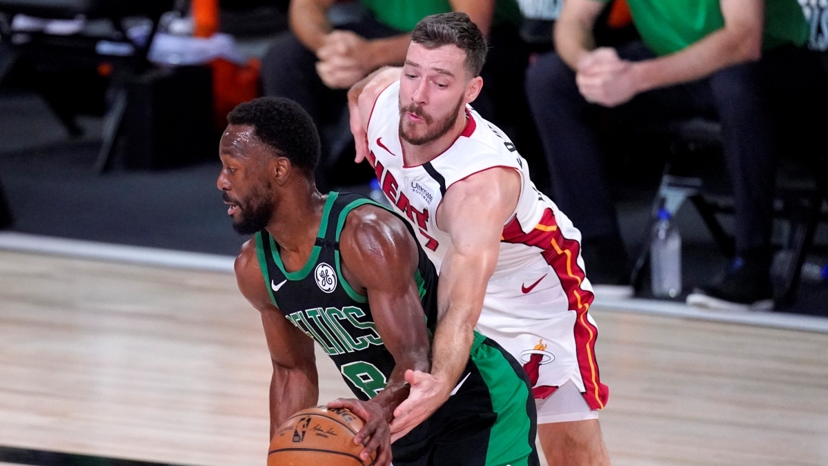 Dẫn trước 17 điểm, Boston Celtics vẫn để vuột game 2 Chung kết miền