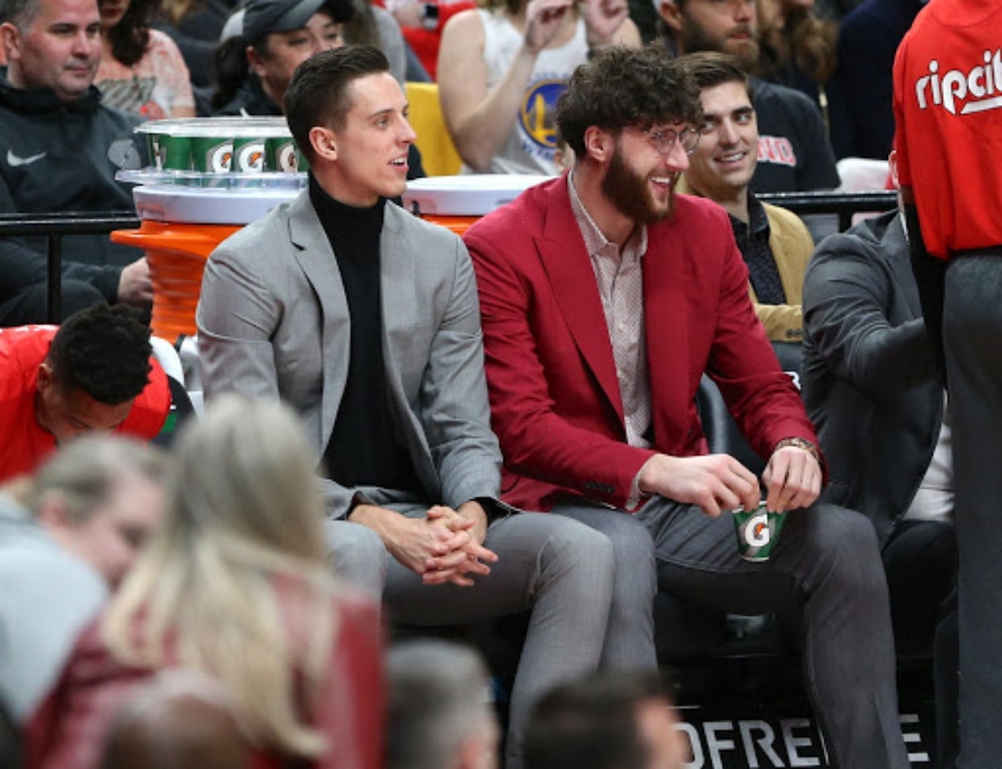 Portland Trail Blazers gia cố hàng trong trước giờ tới Orlando