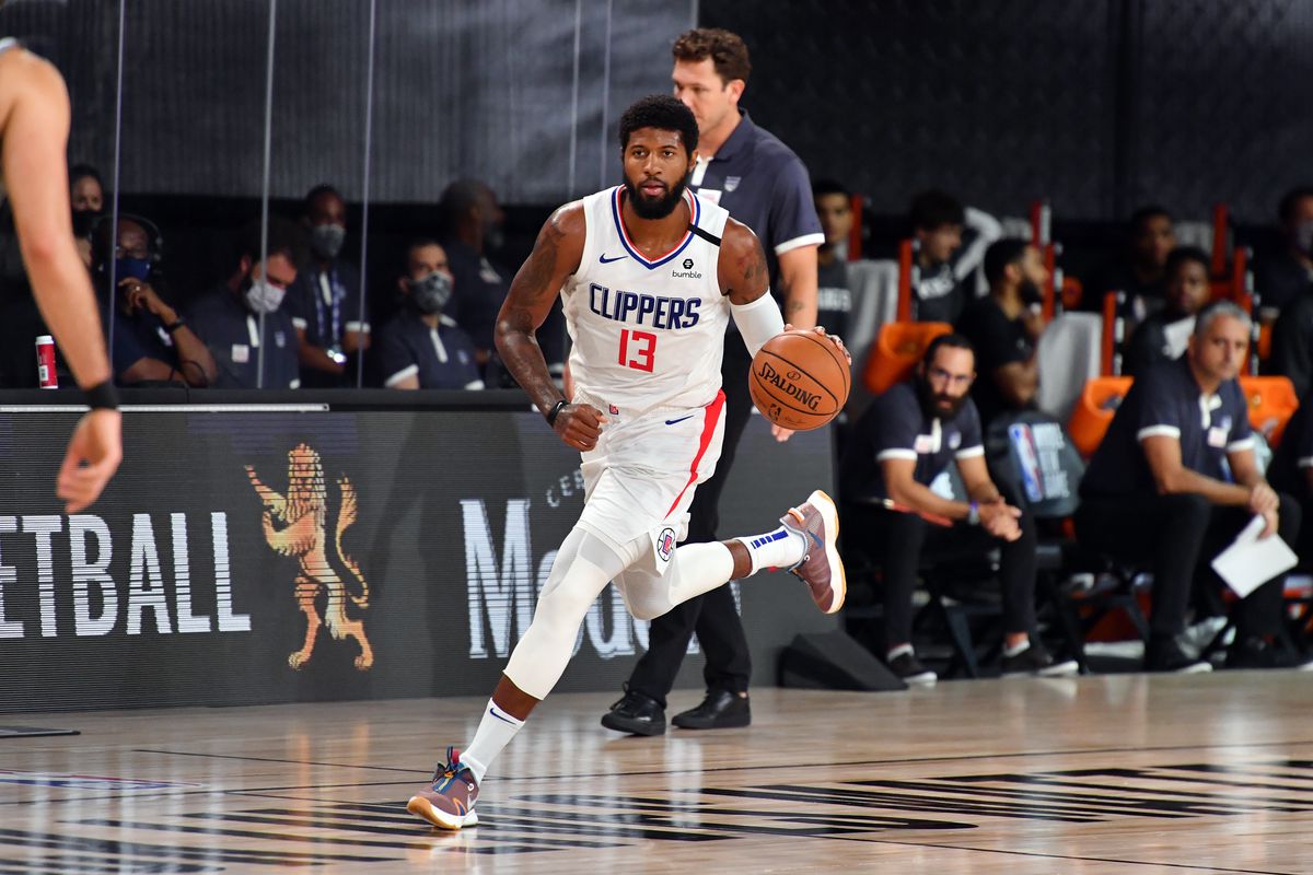 Leonard & George bất lực nhìn Clippers mất lợi thế 21 điểm trước Kings