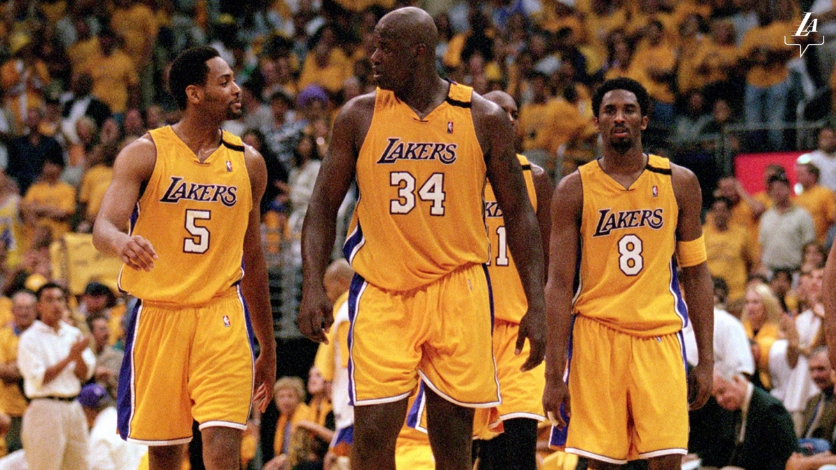 18 năm nhìn lại cú ném cứu rỗi Three-peat của Shaq và Kobe