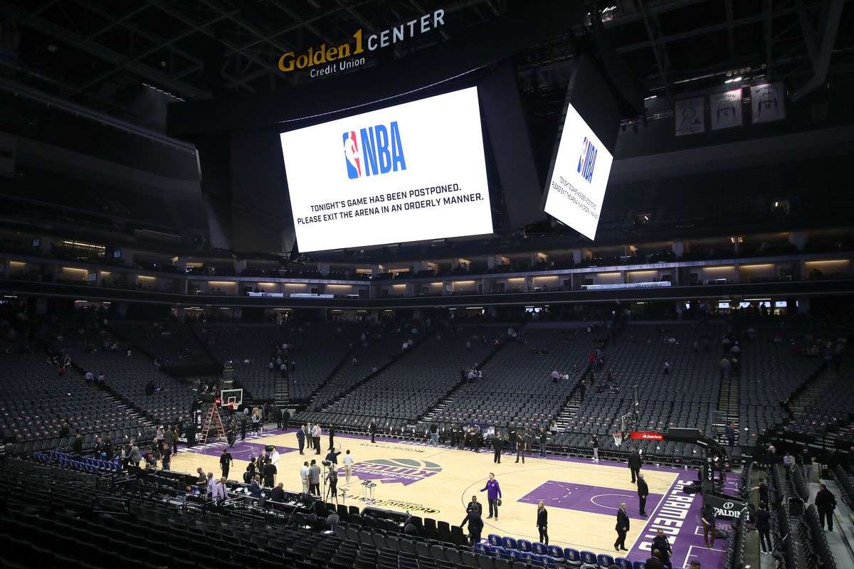 NBA có thể tạo CĐV ảo trên khán đài sau COVID-19
