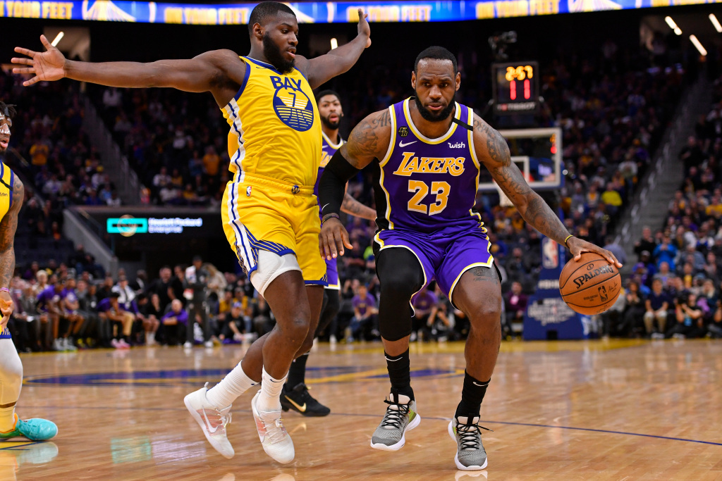 Tân binh Golden State Warriors kể chuyện bị LeBron James "bắt nạt"