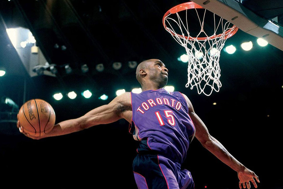 5 khoảnh khắc đáng nhớ của huyền thoại Vince Carter