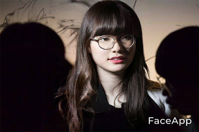 App Faceapp: Ứng dụng “chuyển giới” biến Faker thành nữ nhân ra sao?