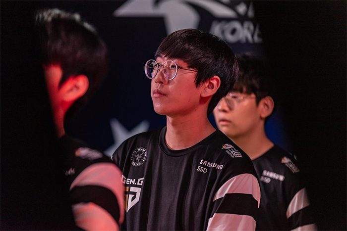 Trực tiếp LCK Mùa Hè 2020 hôm nay 16/8: GEN vs HLE