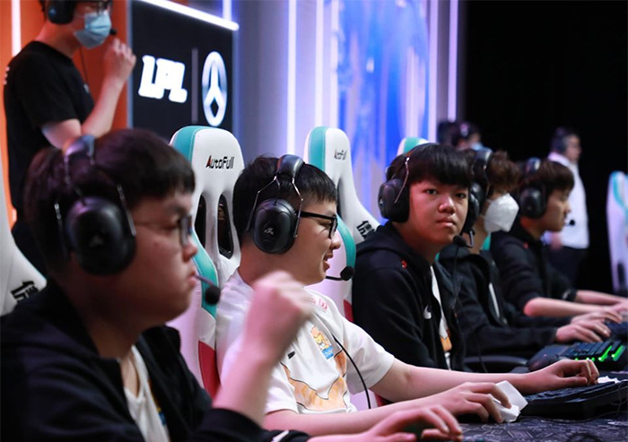 Kết quả LPL Mùa Hè 2020 hôm nay 13/7: SofM giành MVP, SN vào Top 4