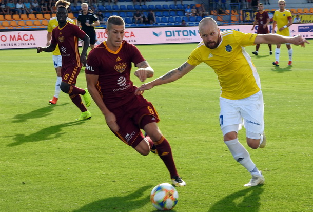 Nhận định FK Dukla Praha vs Vysocina Jihlava, 23h00 ngày 25/05