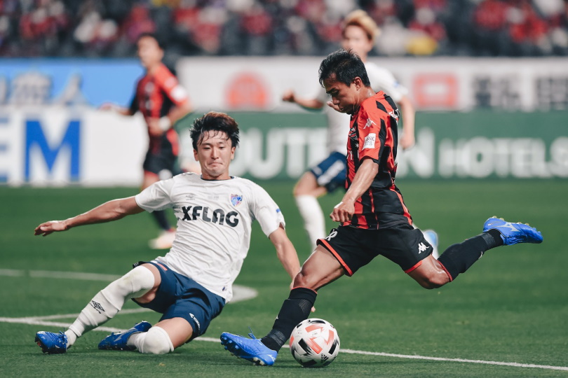 Nhận định Consadole Sapporo vs Yokohama Marinos, 17h00 ngày 02/09