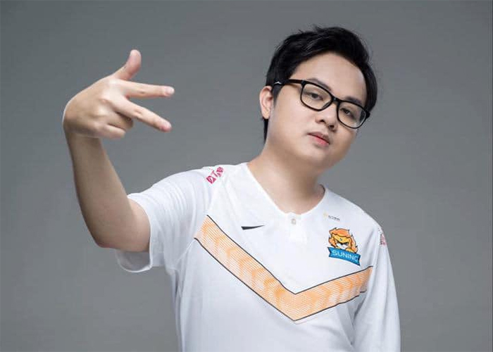 SofM qua mặt Knight, lọt vào Top 20 Thách Đấu Hàn