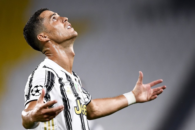Juventus chính thức công bố phí chuyển nhượng Ronaldo tới MU Juventus chính thức công bố phí chuyển nhượng Ronaldo tới MU