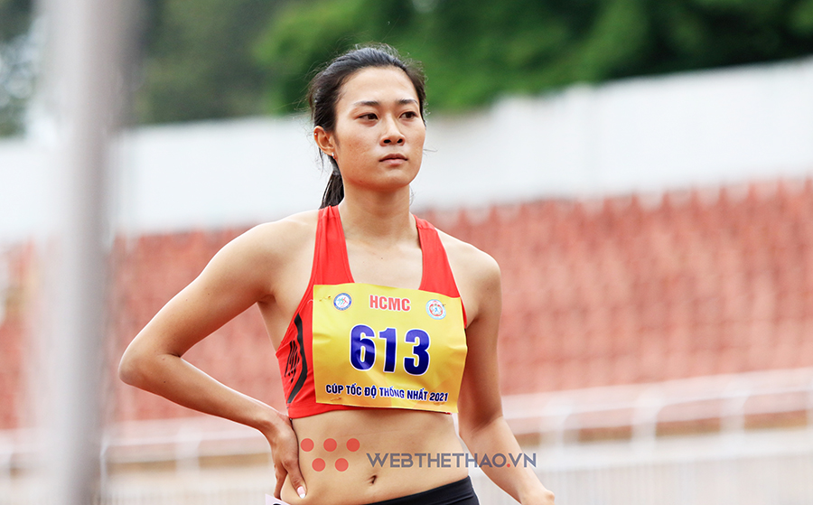 “Nữ hoàng tốc độ” Lê Tú Chinh chính thức không dự SEA Games 31 “Nữ hoàng tốc độ” Lê Tú Chinh chính thức không dự SEA Games 31