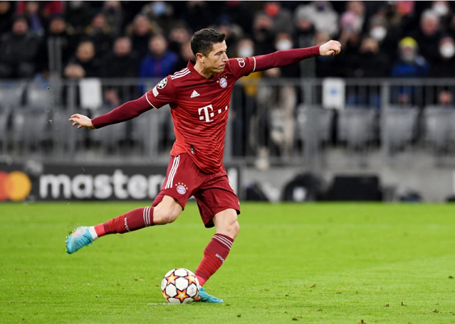 Lewandowski lập hat-trick trong 12 phút vẫn không phải là kỷ lục