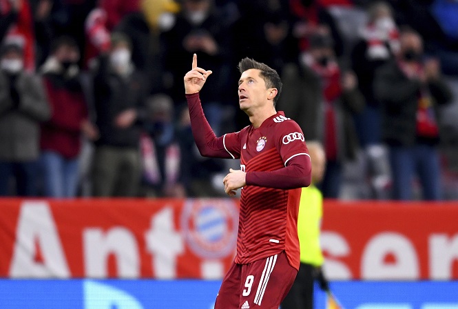 Danh sách ghi bàn Champions League 2021/22: Lewandowski soán ngôi