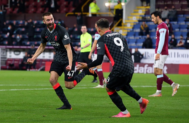 Hậu vệ Liverpool gây kinh ngạc với màn trình diễn siêu đẳng Hậu vệ Liverpool gây kinh ngạc với màn trình diễn siêu đẳng