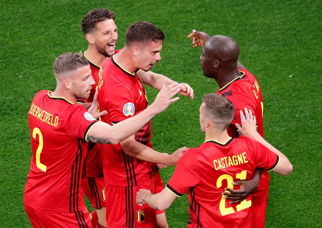 Lukaku gửi lời yêu thương tới Eriksen sau khi ghi bàn cho Bỉ