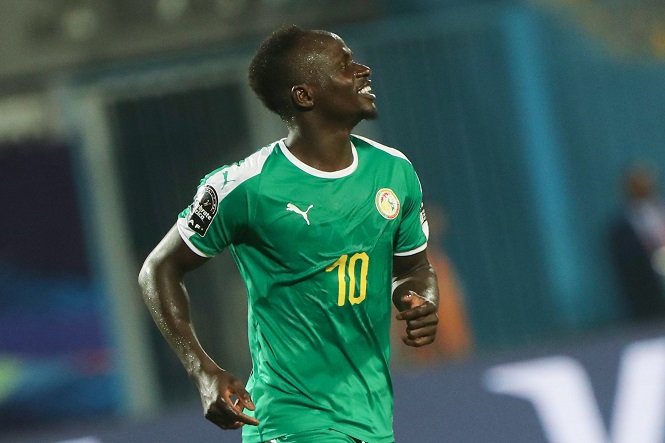 Mane đưa Senegal v&agrave;o chung kết C&uacute;p ch&acirc;u Phi với dấu mốc lịch sử