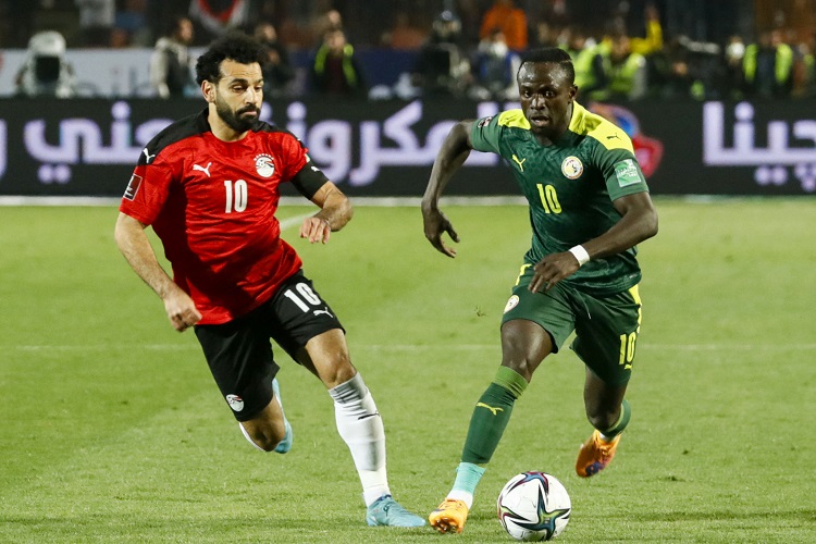 Salah và Ai Cập chia tay World Cup sau khi sút phạt đền tệ hại