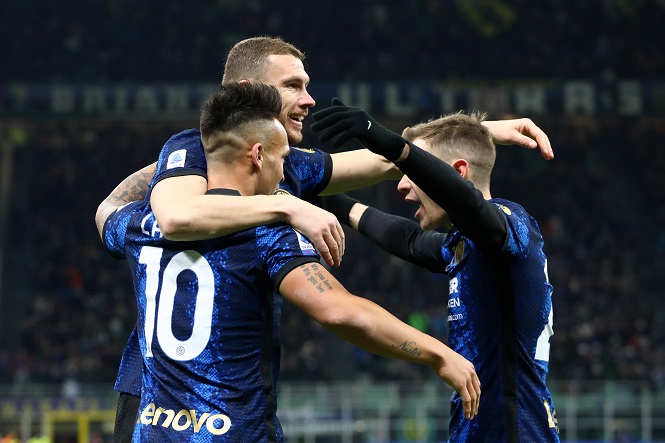 Inter Milan ghi bàn chưa từng thấy tại Serie A sau 60 năm