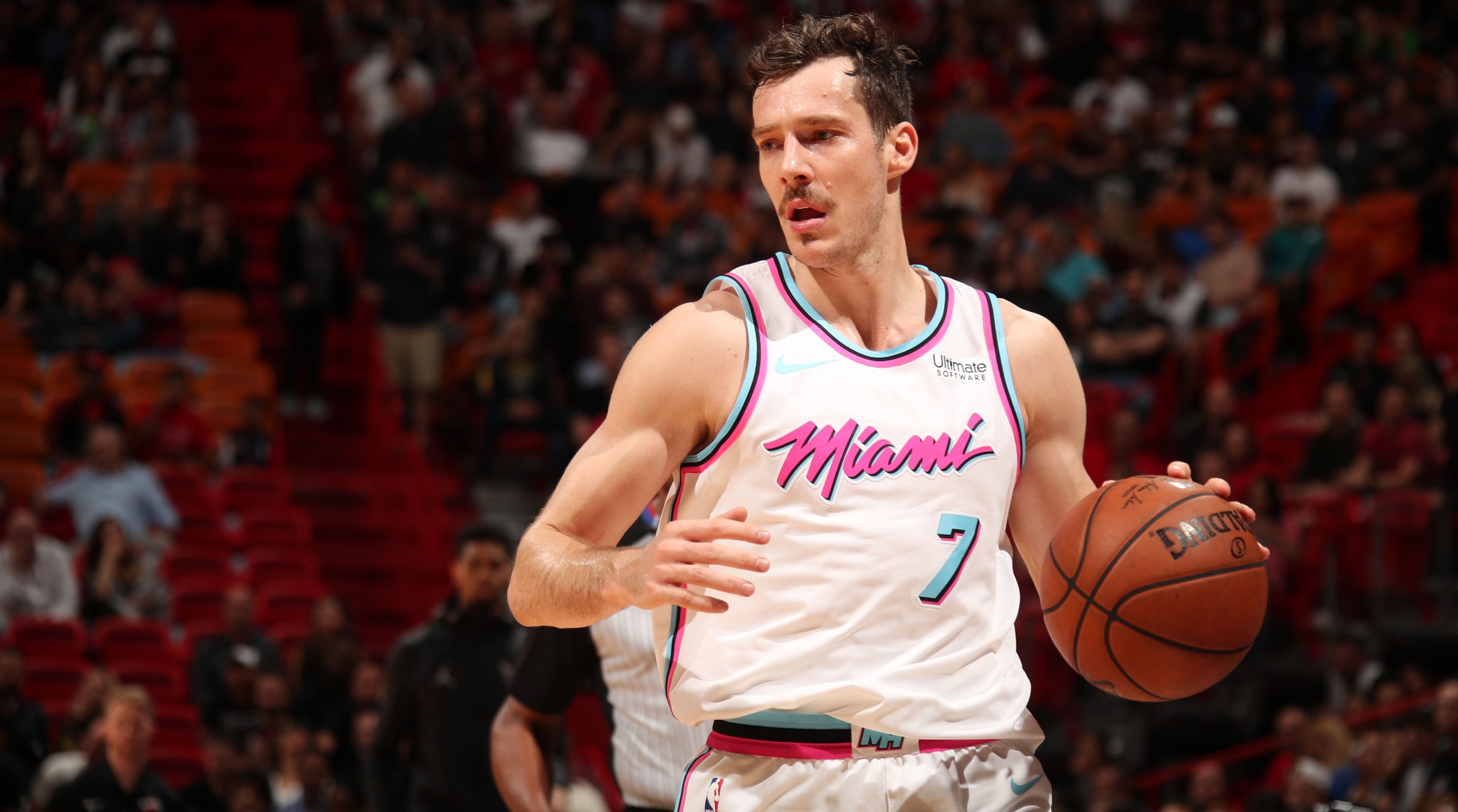 NBA 2018-19: Miami Heat và lời ca đợi chờ là hạnh phúc - Ảnh 3. NBA 2018-19: Miami Heat và lời ca đợi chờ là hạnh phúc - Ảnh 3.