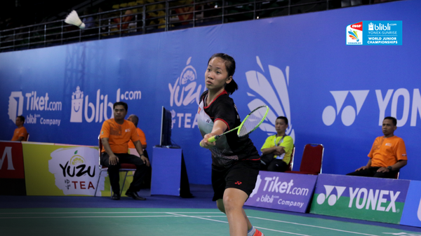 Vũ Thị Anh Thư bất ngờ giành quyền vào tứ kết Olympic trẻ 2018