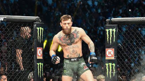 Dù thua Khabib, Conor McGregor vẫn nhận được lời khen từ Max Holloway