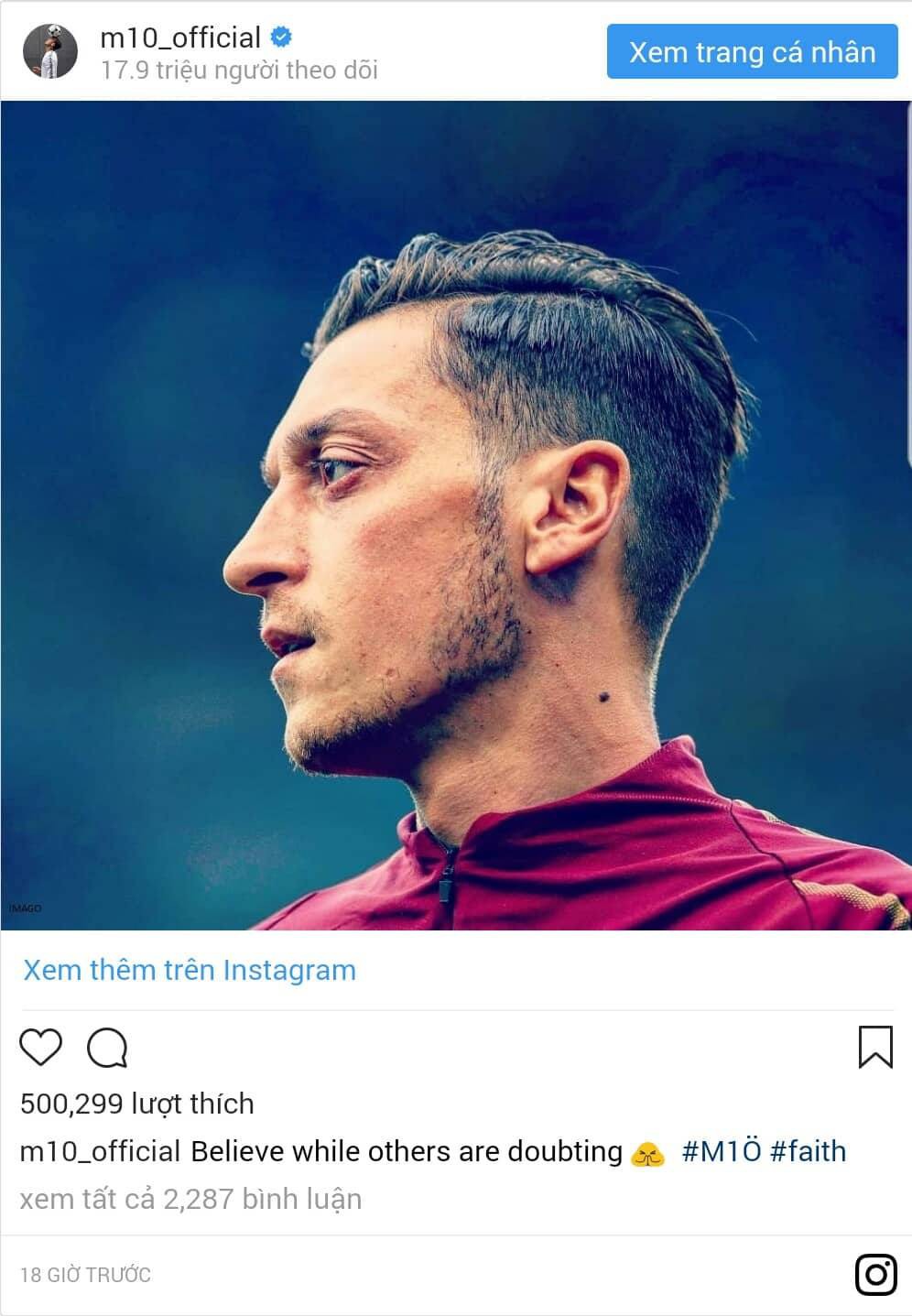 Ozil đáp trả gay gắt những chỉ trích của các huyền thoại nhắm vào mình - Ảnh 1. Ozil đáp trả gay gắt những chỉ trích của các huyền thoại nhắm vào mình - Ảnh 1.