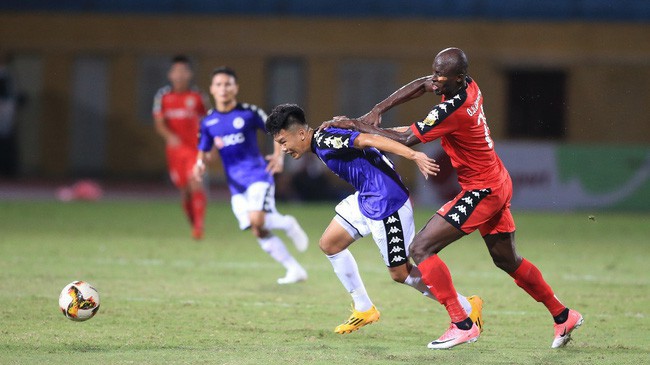 Thoát thua B.Bình Dương, Hà Nội vẫn ngậm ngùi dừng bước ở Cúp QG 2018