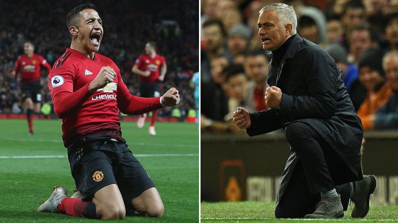 HLV Mourinho xáo trộn hàng công Man Utd, dùng Sanchez ở vị trí mới