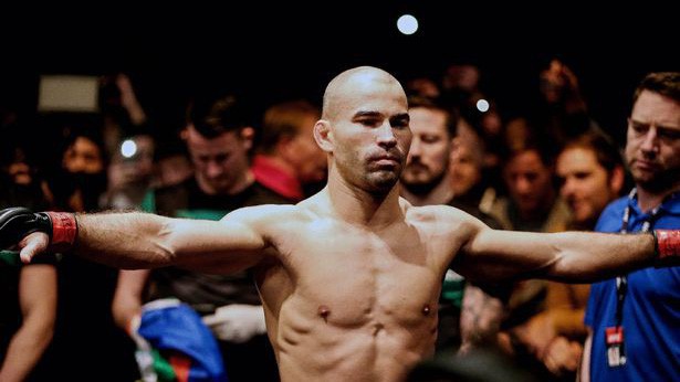 Artem Lobov cho rằng để Zubaira Tukhugov thi đấu mới là án phạt nặng nhất