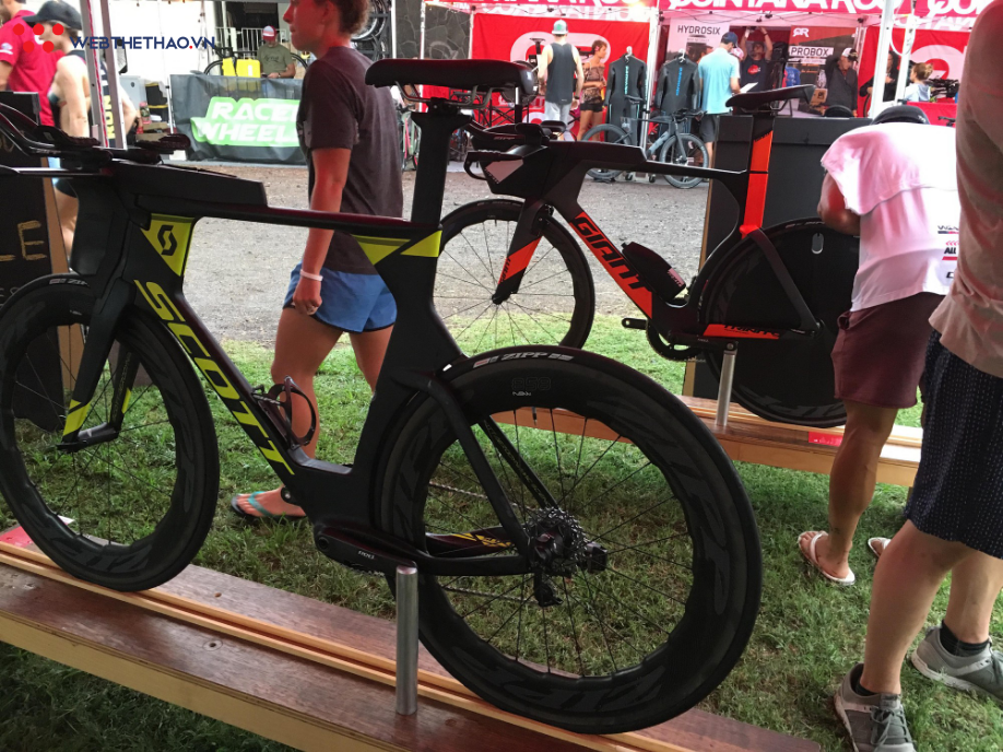 Chiêm ngưỡng các mẫu siêu xe đạp đắt nhất thế giới ở giải VĐTG Ironman Kona 2018 - Ảnh 8. Chiêm ngưỡng các mẫu siêu xe đạp đắt nhất thế giới ở giải VĐTG Ironman Kona 2018 - Ảnh 8.