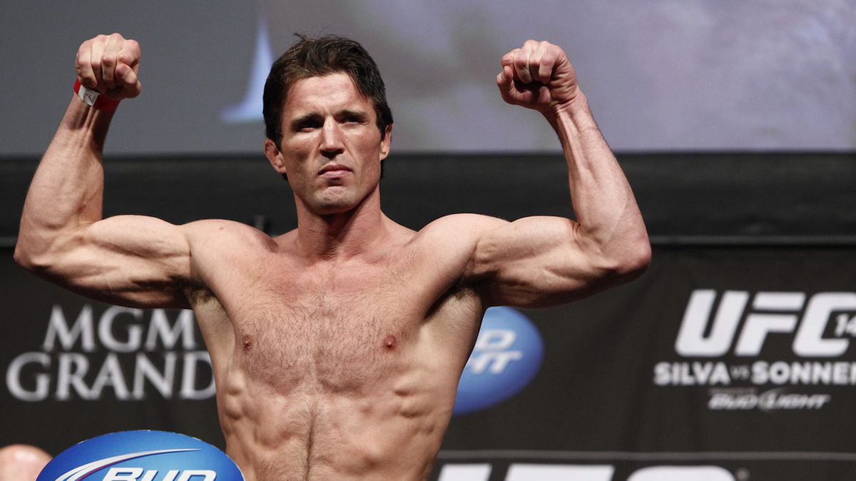 Chael Sonnen lên tiếng bênh vực Conor McGregor