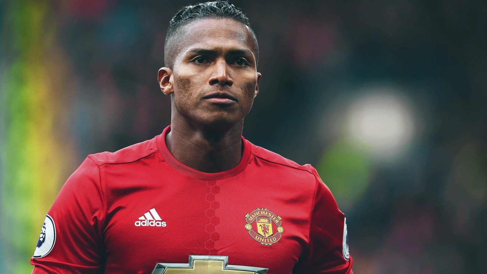 Đội trưởng MU có thể rời sân Old Trafford theo dạng tự do vì một điều khoản đặc biệt