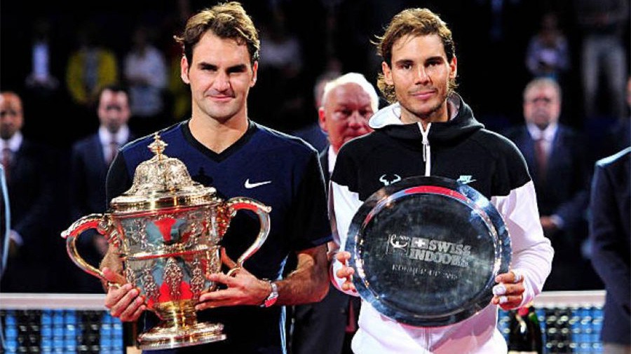 Đánh như Roger Federer, đừng học Rafael Nadal!