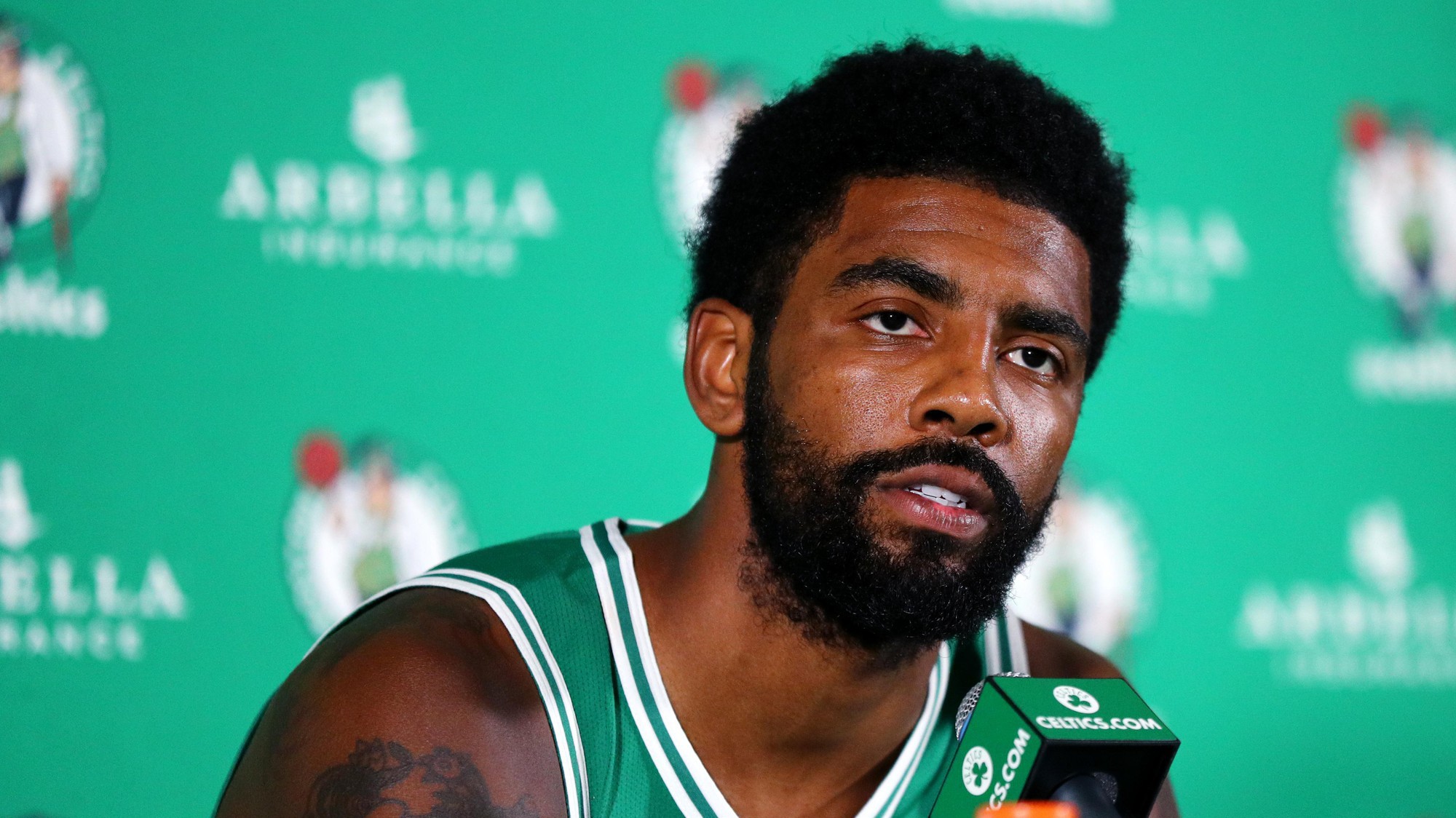 Kyrie Irving: "Tất cả những gì tôi biết là hủy diệt"