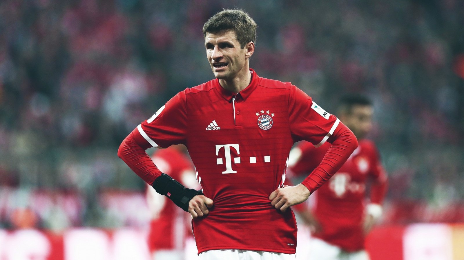 Top 10 phát kiến chiến thuật bóng đá (Phần 1): Chiến thuật Raumdeuter với "kẻ thám hiểm không gian" Thomas Muller